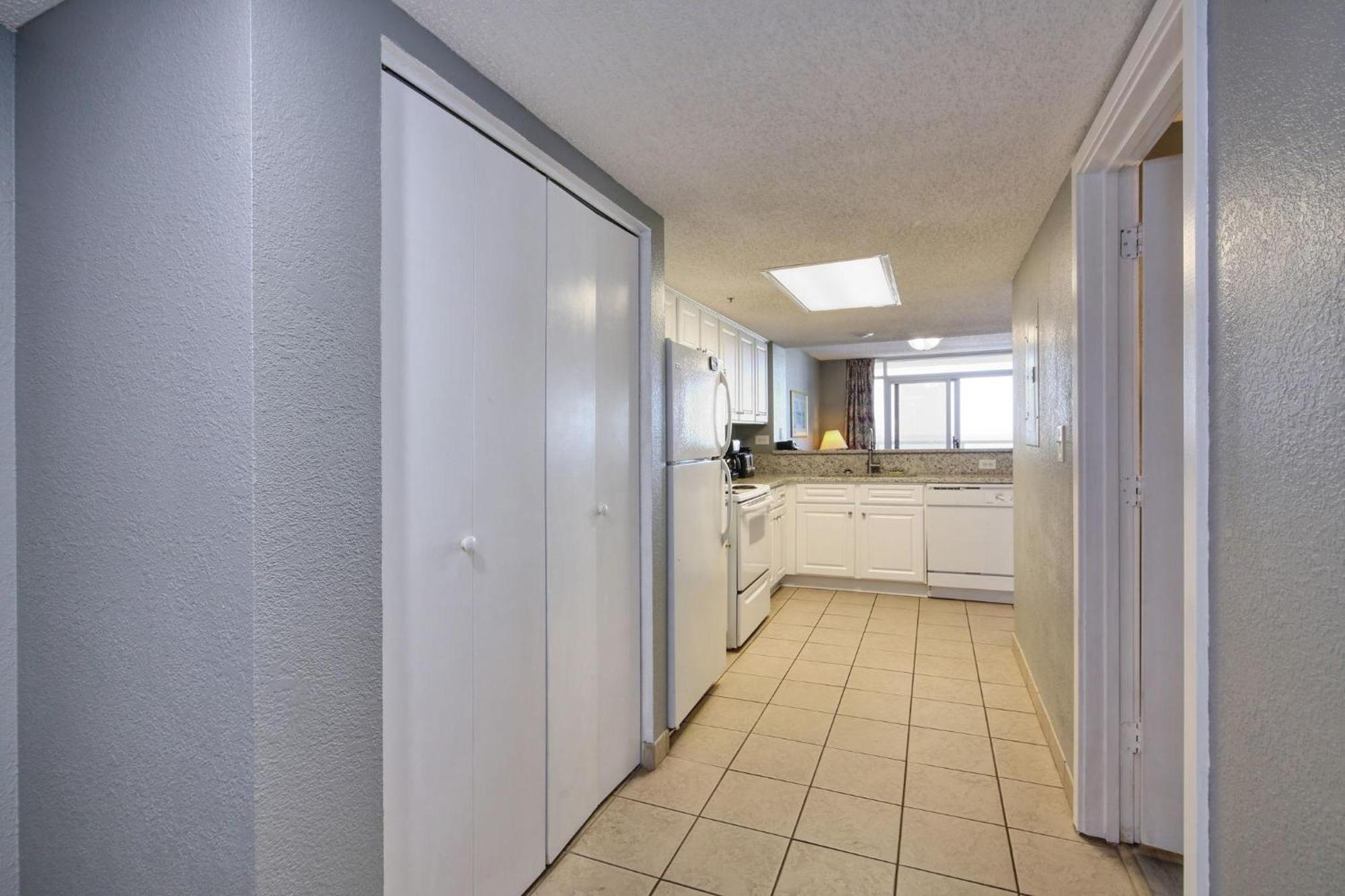 1604 N Ocean Blvd, 0906 - Ocean Front Sleeps 8 Villa Myrtle Beach Eksteriør bilde