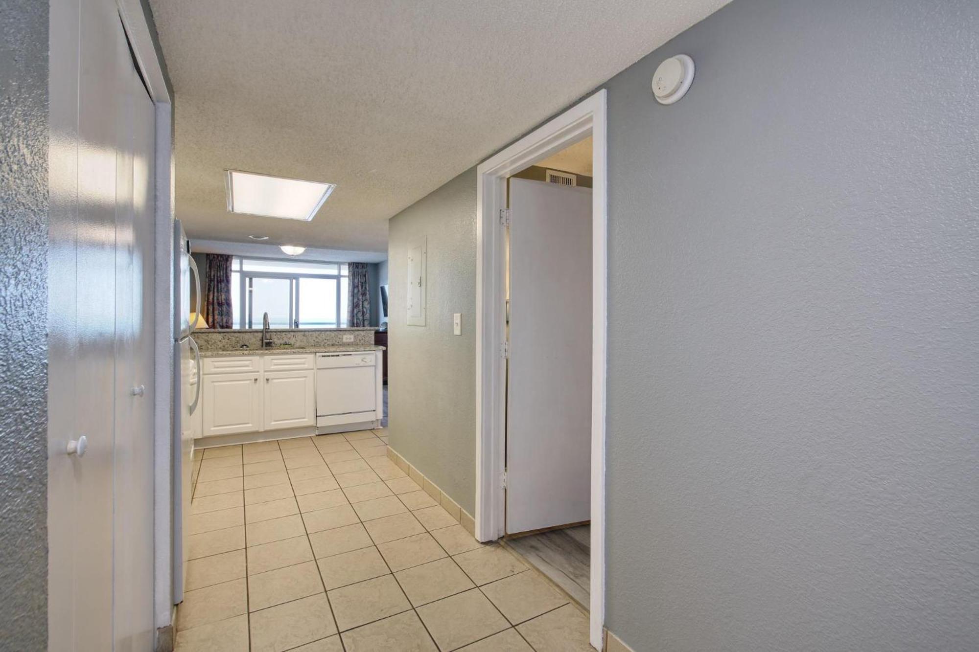 1604 N Ocean Blvd, 0906 - Ocean Front Sleeps 8 Villa Myrtle Beach Eksteriør bilde
